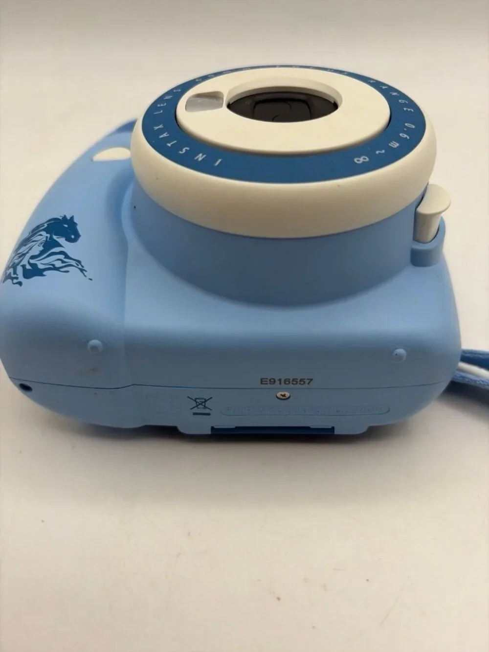 Fujifilm Instax Mini 9 Disney Frozen Instant Film Camera Special Edition *Read